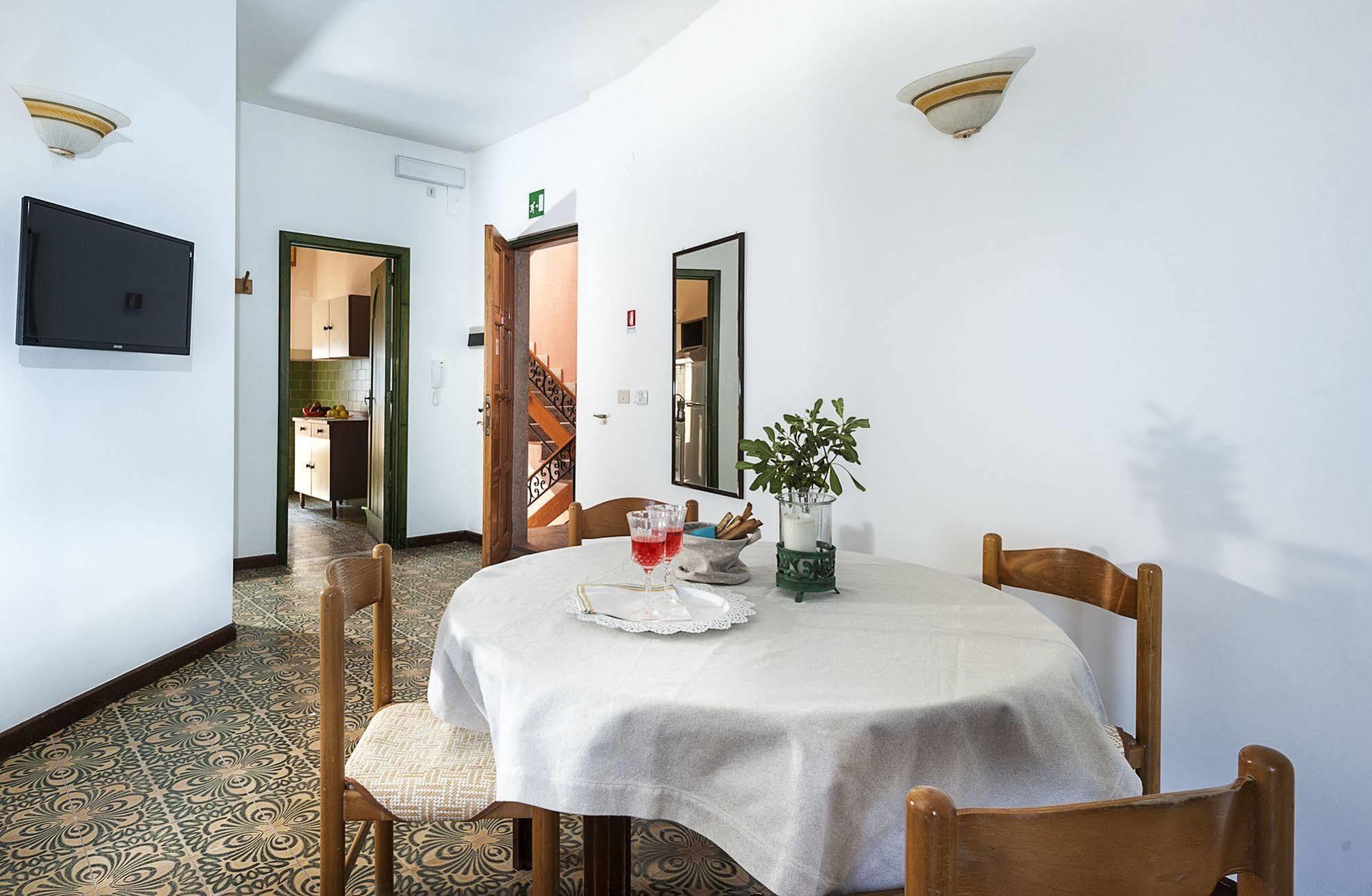 Residence Villa Liliana Giardini-Naxos Extérieur photo
